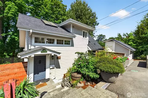 917 N Park Dr, Tacoma, WA 98403