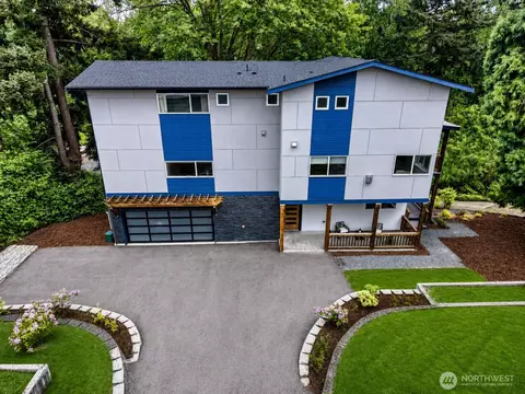 5942 21st Ave SW, Seattle, WA 98106