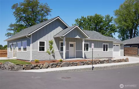 2152 Solara Ln, Walla Walla, WA 99362