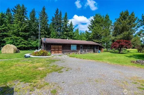 Exterior - 1320 Lunde Ln, Everson, WA 98247 photo 10 of 16