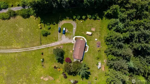 View/Area - 1320 Lunde Ln, Everson, WA 98247 photo 1 of 8