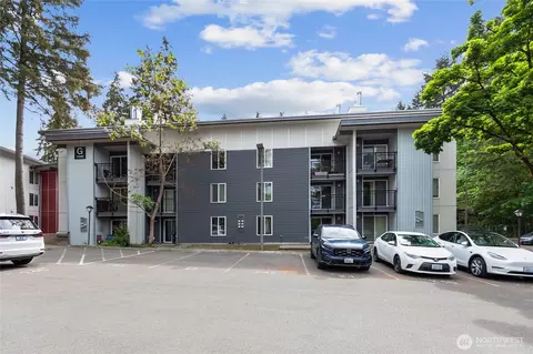 14556 NE 31st St, Bellevue, WA 98007
