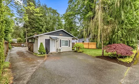 Exterior - 341 S Lewis St, Monroe, WA 98272 photo 4 of 6