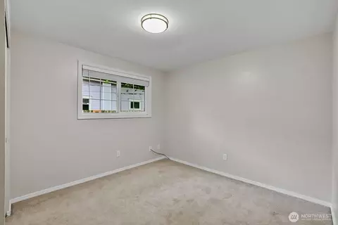 Bedroom - 341 S Lewis St, Monroe, WA 98272 photo 1 of 4