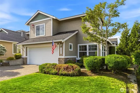 902 72nd St SE, Auburn, WA 98092
