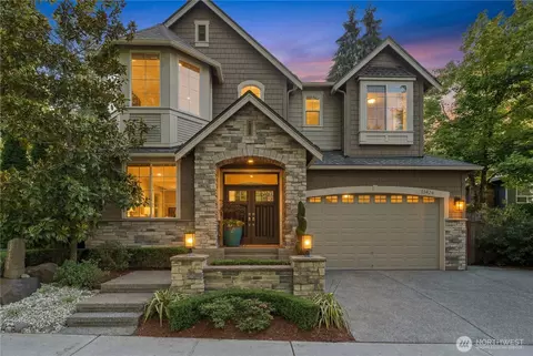 13424 NE 80th St, Redmond, WA 98052