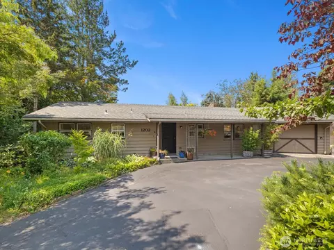 1202 Pine Ave, Snohomish, WA 98290