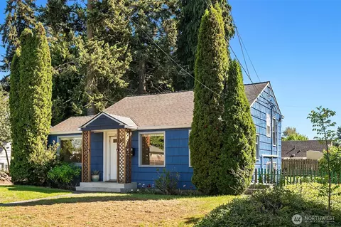 7439 S 116th Pl, Seattle, WA 98178