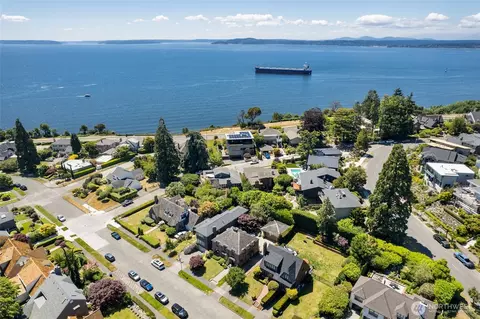 View/Area - 2017 36th Ave W, Seattle, WA 98199 photo 1 of 1