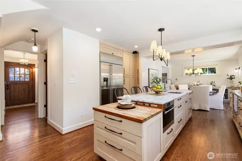 Kitchen - 2017 36th Ave W, Seattle, WA 98199 photo 3 of 4