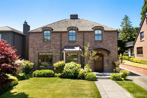 Exterior - 2017 36th Ave W, Seattle, WA 98199 photo 9 of 9