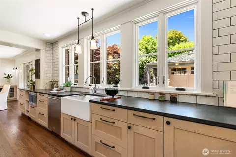 Kitchen - 2017 36th Ave W, Seattle, WA 98199 photo 2 of 4