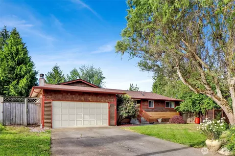 51 Drayton Ct, Blaine, WA 98230
