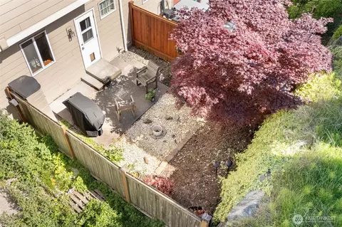 Exterior - 524 Pilchuck Path, Everett, WA 98201 photo 3 of 3
