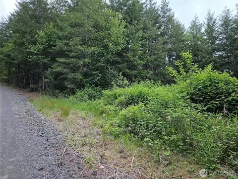 2 Myrtle View Ln, Chehalis, WA 98532