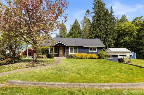 27660 Beham St NW, Poulsbo, WA 98370