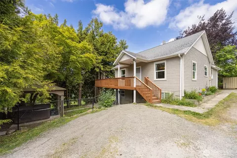 3417 Lindsay Ave, Bellingham, WA 98229