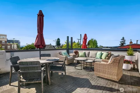 2127 2nd Ave N, Seattle, WA 98109