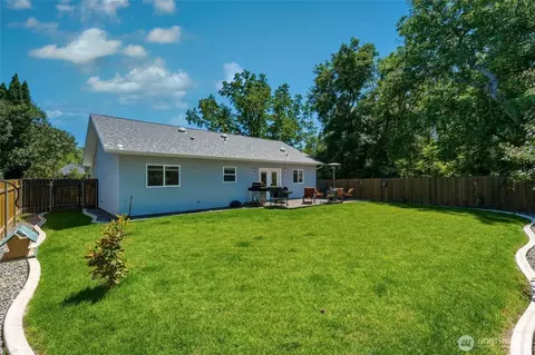 Exterior - 724 Juniper St, Walla Walla, WA 99362 photo 3 of 5