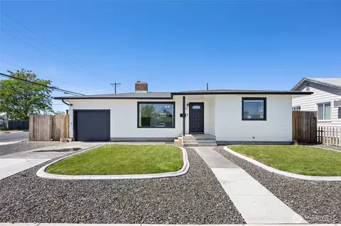 1046 W Gem Ave, Moses Lake, WA 98837