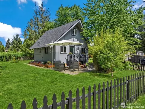 20908 93rd St E, Bonney Lake, WA 98391