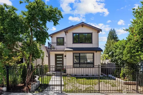 523 Bridges Ave S, Kent, WA 98032