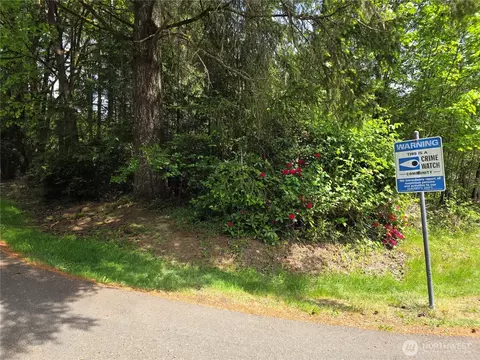 2340 Westwind Dr NW, Olympia, WA 98502