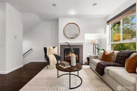 Living - 16516 2nd Park SE, Bothell, WA 98012 photo 2 of 5