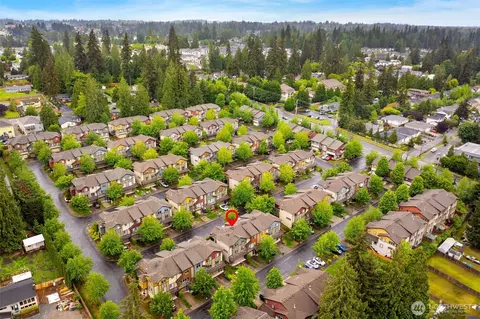 View/Area - 16516 2nd Park SE, Bothell, WA 98012 photo 2 of 2