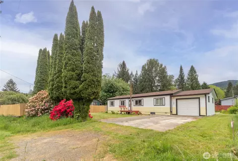 140 Pinto Ln, Brinnon, WA 98320