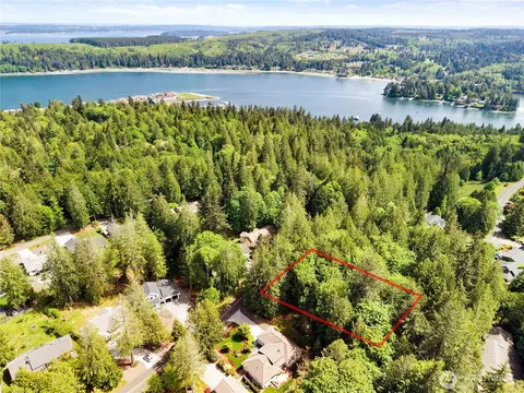 0 Rainier Ln, Port Ludlow, WA 98365