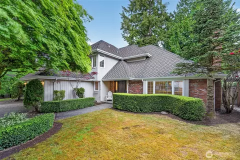 12610 NE 68th Pl, Kirkland, WA 98033