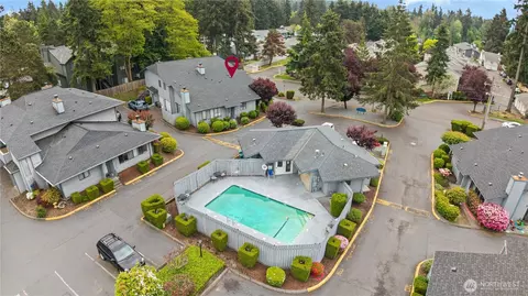 1832 S 330th St #D, Federal Way, WA 98003