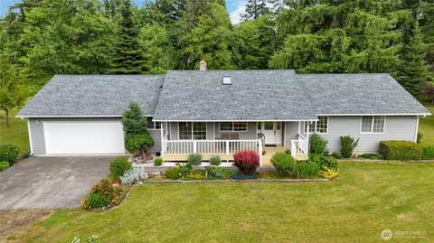 Exterior - 1607 Winlock Vader Rd, Winlock, WA 98596 photo 4 of 9