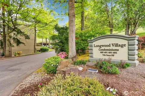 4895 76th St SW #D-302, Mukilteo, WA 98275
