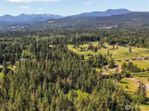 8888 Charles Roberts Rd, Sequim, WA 98362