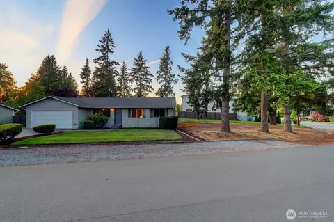 8305 214th Pl SW, Edmonds, WA 98026