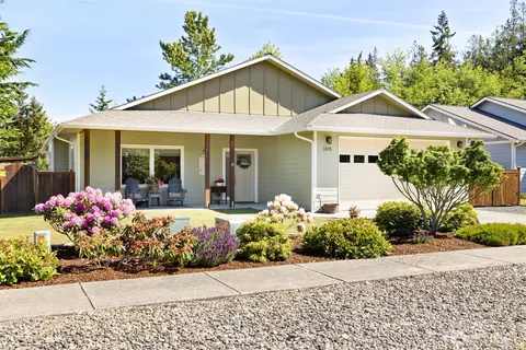 1325 Eckard Ave, Port Angeles, WA 98362