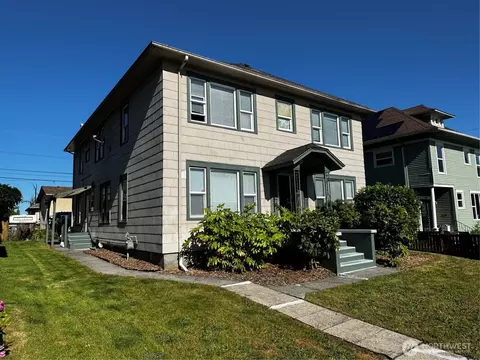 3210 Grand Ave, Everett, WA 98201 photo 3