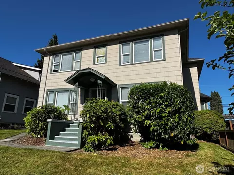 3210 Grand Ave, Everett, WA 98201 photo 1