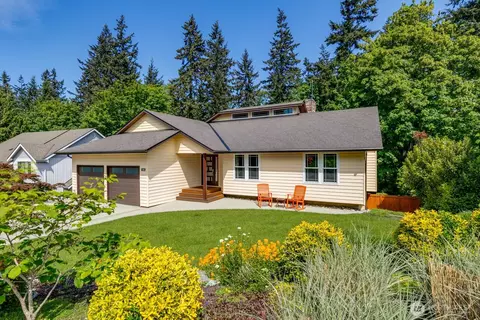 7280 44th Pl W, Mukilteo, WA 98275