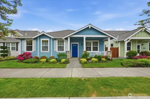 223 S 48th Pl, Mount Vernon, WA 98274