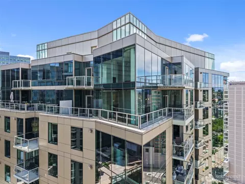 10610 NE 9th Pl #2307, Bellevue, WA 98004