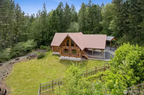 42323 22nd Ave E, Eatonville, WA 98328