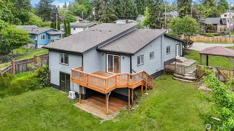884 Fairmount Ave, Shelton, WA 98584