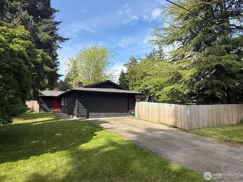 6011 185th St SW, Lynnwood, WA 98037
