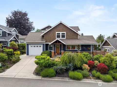 518 Antonson Ln NE, Poulsbo, WA 98370