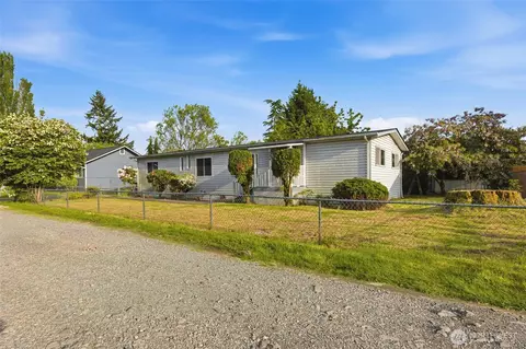 134 Valentine Ct, Pacific, WA 98047