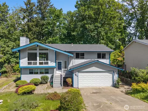 1632 Pierce Ave SE, Renton, WA 98058