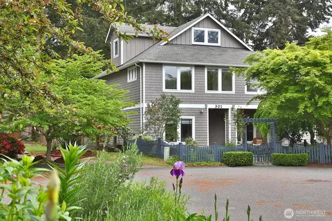 301 Noblecliff Pl, Langley, WA 98260